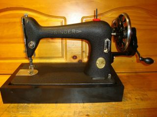 1946 Singer Sewing Machine Model 66 - 18 " Godzilla ",  Hand Crank,  Collector