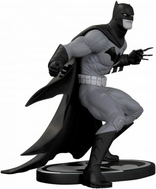 Dc Collectibles Batman By Greg Capullo Black And White Batman 2nd Edition Statue