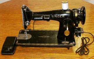 1947 Vintage Singer Sewing Machine Model 201 Serviced No Cabinet