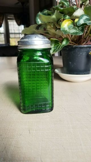 Vintage Owens - Illinois Emerald Green Depression Glass Salt Or Pepper Shaker VGUC 3