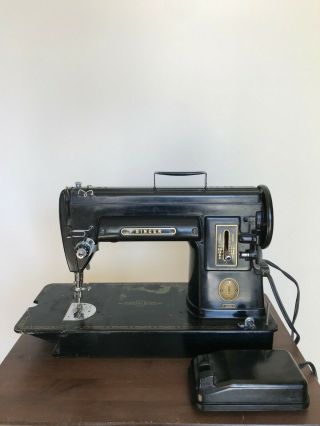 1953 Singer 301a Short Bed Slant Sewing Machine Black