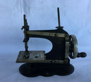 Antique Childs Miniature Hand Crank Toy Sewing Machine Made In Germany