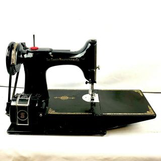 Singer 221 Limited Edition Centennial Sewing Machine With Case &