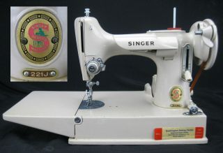 Vtg Singer Featherweight 221J Tan w/ Case & Accessories Professionally Serviced 3