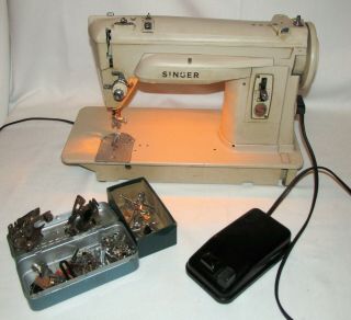 Vintage Singer Industrial Sewing Machine 414g 414 G W/ Foot Pedal & Attachments