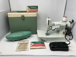 Singer Featherweight 221k White Sewing Machine 1964.  W/case