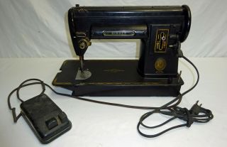 Vintage Singer 301 Portable Heavy - Duty Black Sewing Machine For Parts/repair