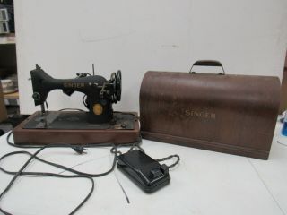 Vintage Singer Model 128 - 23 Sewing Machine In Portable Wooden Case Repair 5796c
