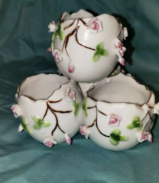 Vintage Andrea By Sadek White Porcelain Eggs Spill Vase Pink Rosebuds Gold Edges
