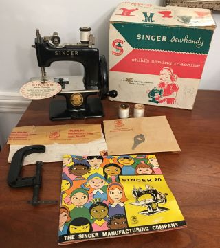 Vintage Singer Model 20 Sewhandy Black Toy Hand Crank Sewing Machine