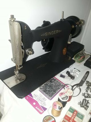 Singer 66 - 8 Godzilla Finish Sewing Machine,  Attachments Denim Leather (n773) S2b
