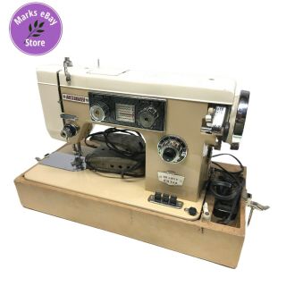 Dressmaker Deluxe Push Button Zig - Zag Swa - 2000 Heavy Duty Sewing Machine W/accys