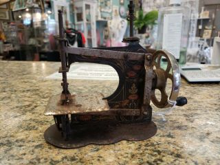 VINTAGE CHILDS TOY SEWING MACHINE GERMANY BLACK COLOR 2