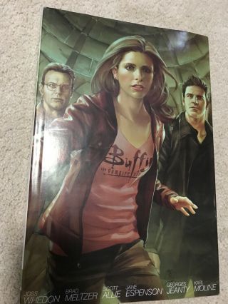 Buffy The Vampire Slayer Season 8 Library Edition Volume 4 - Dark Horse Comics