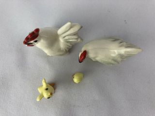 VINTAGE 4 - PIECE BONE CHINA CHICKEN FAMILY MINIATURE FIGURINES ROOSTER HEN CHICK ' 3