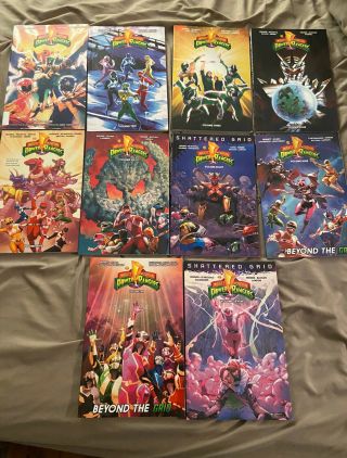 Mighty Morphin Power Rangers Vol 1 - 10 Graphic Novel