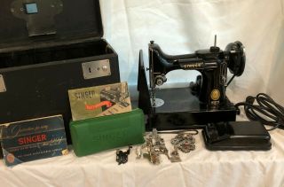 Singer Featherweight 221 Sewing Machine From 1955 W/ Case