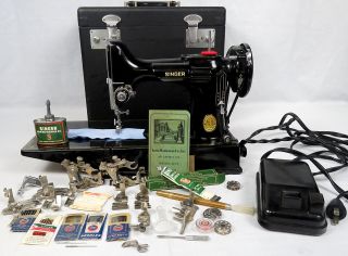 Singer Featherweight Sewing Machine W/case Accessories Portable 1950 Aj371907