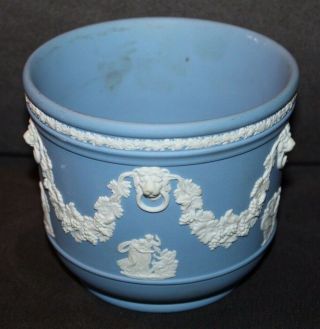 Vtg 1953 Wedgwood Blue Jasperware Cache Pot Planter