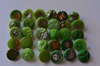 229a - Vintage Czech 3/4 " (30) Green Glass Buttons In