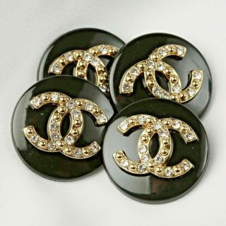 Chanel Buttons 4pc 21.  5 Mm Cc Black & Vintage Style Unstamped 4 Buttons Auth