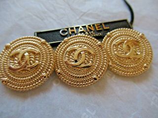 Chanel 3 Buttons Gold Tone 20mm/ 3/4  Metal A Set Of 3 Pc