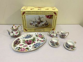 Royal Cotswolds Godinger Pansy Porcelain 10 - Pc Mini Child 