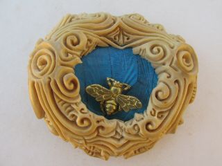 Vegetable Ivory Studio Button - Carved Vi With Brass Bee On Butterfly Wing