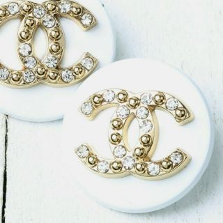 Chanel Button 2pc 21 Mm Cc White Vintage Style Unstamped 2 Buttons Auth