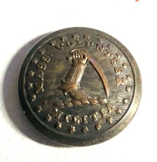 Civil War Massachusetts Volunteer Militia Coat Button - - - 7/8 ",  R W Robinson