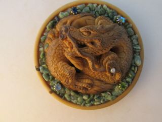 Vegetable Ivory Studio Button - Dragon With Jade