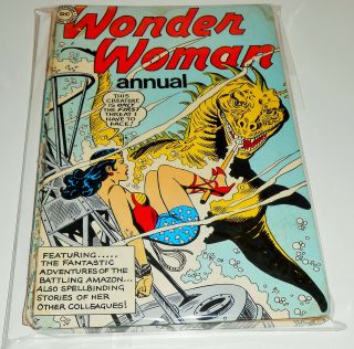 Wonder Woman Annual 1967 Very Rare Uk Double Double Comics Batman Justice League