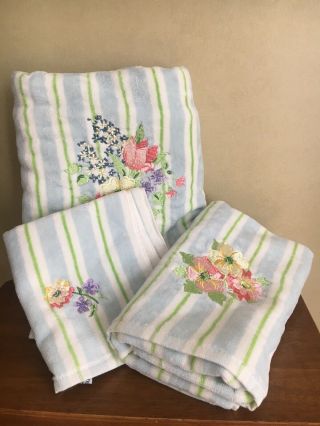 Longaberger Mixed Bouquet Towel Set Bath Wash & Hand Blue Green Stripe Floral