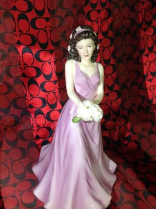 Royal Doulton Figurine Flower Of The Month - April Daisy - No Box