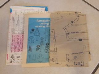 S 8519 sewing pattern 60 ' s Teen 17½ 
