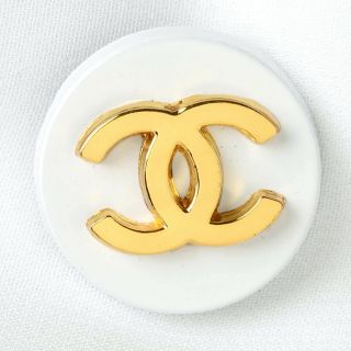 Chanel Button 20 Mm Cc White Vintage Style Unstamped 1 Button