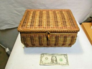 Vintage Wicker Sewing Basket With Handle & Contents That Is In Good Shape