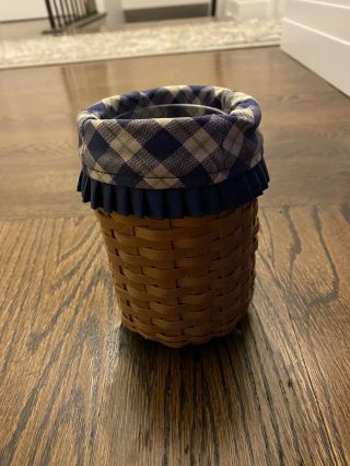 Longaberger 2003 Blue Ribbon Pride Basket With Protector And Liner