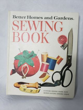 Vintage Better Homes & Gardens Sewing Book Hc 5 Ring Binder 1970 2nd Edition