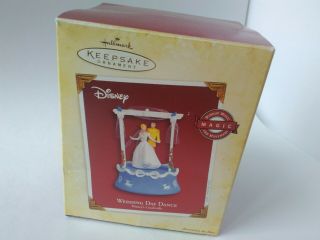 2005 Hallmark Keepsake Disney 