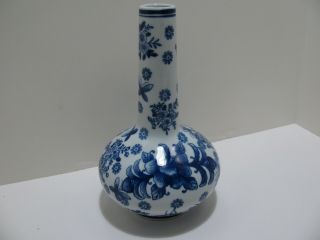 Seymour Mann Fine Porcelain " Blue China " Vase/bottle