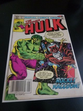 The Incredible Hulk 271.  Newstand Edition.  1st Appearance Of Rocket Raccoon.