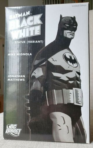 Batman Black And White Dc Comics Direct Statue Mike Mignola Variant Edition