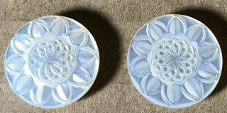 Pretty Vtg 2 Mother Of Pearl Mop Buttons W Sunflower Or Daisy Carved Design 5/8”