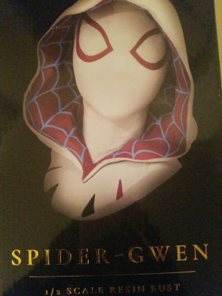 Legends In 3d Marvel Spider - Gwen Comic 1:2 Scale Bust