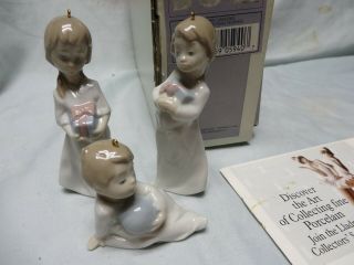3 Childern Vintage Retired Lladro Figurine,  Christmas Morning Box,  Figures,  Mini