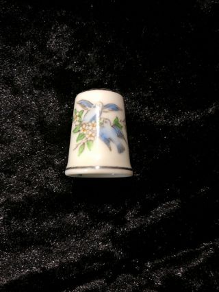 Royal Worcester Porcelain Thimble With Blue Birds Design - Vintage