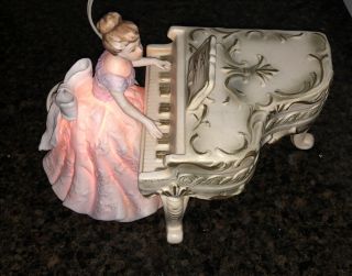 Vtg Lenwile Ardalt Bisque Lady Sitting At Piano Night Light.  Great