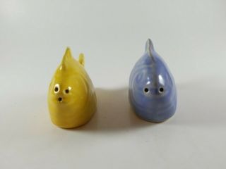 Vintage Chicken Of The Sea Ceramic Blue Yellow Fish Salt And Pepper Shakers 2