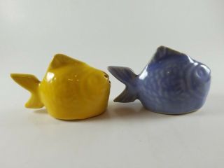 Vintage Chicken Of The Sea Ceramic Blue Yellow Fish Salt And Pepper Shakers 3